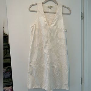 Rag & Bone Bright White Augusta Embossed Floral V-Neck Shift Dress Size 2